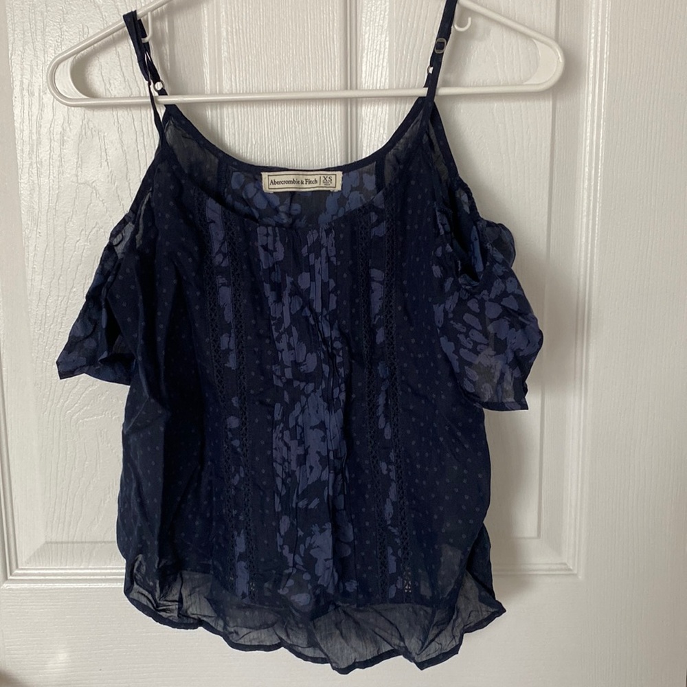 Woman’s Abercrombie & Fitch blouse